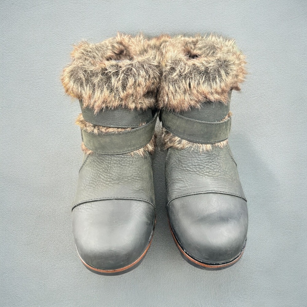 Sorel Women's Black Joan Of Arctic NL1984-010 Faux Fur Wedge Ankle Boots 9 NWOT - Picture 3 of 8